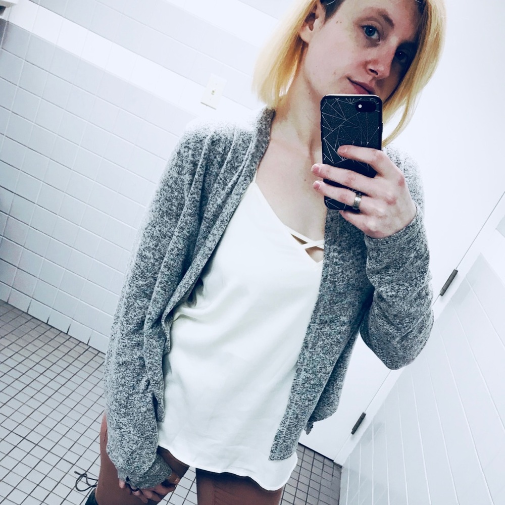 Meet your Posher, Corrine